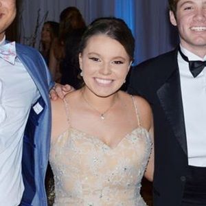 Meet your Posher, Claire